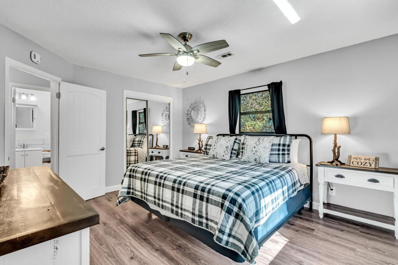 The Cozy Cove, Hot Tub, Wifi, 1089 Free Tickets Each Paid Day, Dollywood And More Sevierville Eksteriør bilde
